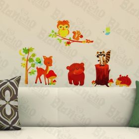 Animals' New Friends - Wall Decals Stickers Appliques Home Dcor - HEMU-JM-7217